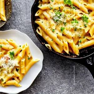 Baked American Yellow Cheddar Penne Pasta 
