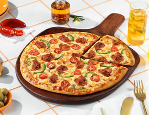 Peri Peri Chicken THIN CRUST PIZZA [BIG 10"]
