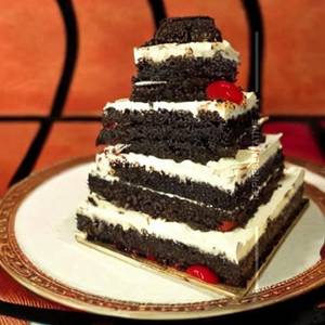 Pyramid Pastry