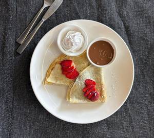 Strawberry Nutella Crepes