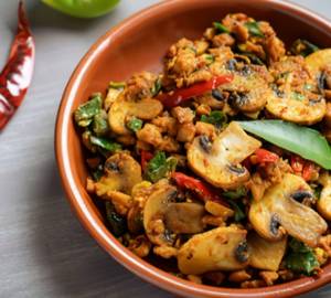 Mushroom chilli