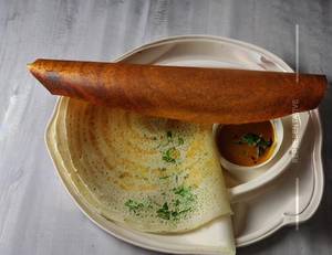 Butter Paneer Masala Dosa