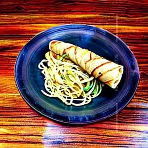 Veg Noodles Cheese Frankie