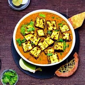 Matar Paneer