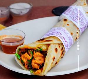 Double Egg Chicken Malai Tikka Roll
