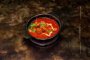 Veg Mutton Rara Chaap Gravy