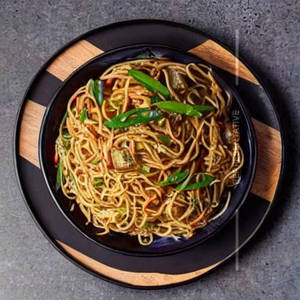 Mix Chilli Garlic Noodles