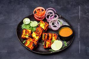 Achari Paneer Tikka     