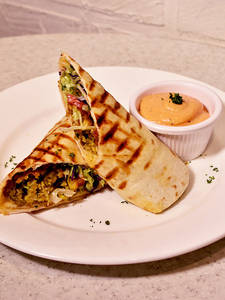 Falafel & Hummus Wrap