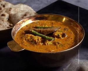 Kaju Kurma