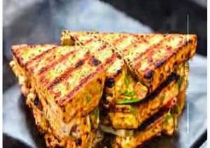 Paneer Tikka Sandwich