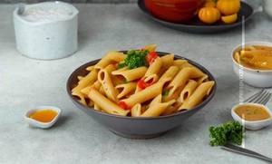 Mix sauce pasta