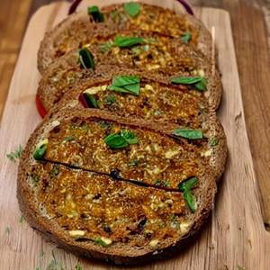 Brown Magic Veg Cheese Grilled  (Brown Bread)
