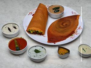 Crispy Schezwan Dosa