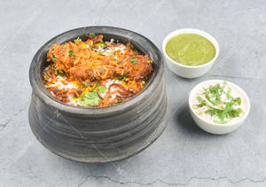 Matka Chicken Dum Biryani (bonless)