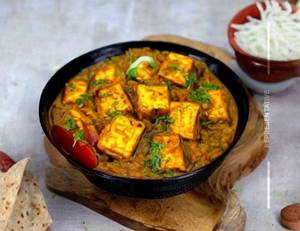 Matar Paneer