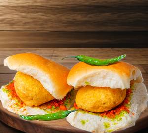 Varhadi Vada Pav