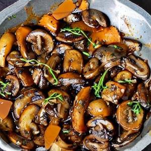 Pan Garlic Tossted Mushroom