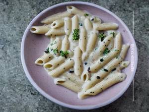White Sauce Pasta