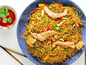 Chicken Singapore Noodles  