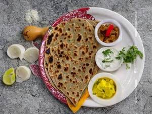 Aloo Mutter Paratha