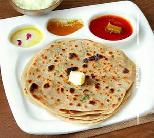 Aloo Pyaaz Paratha