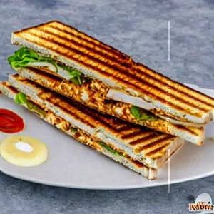 Paneer Makhni Sandwich