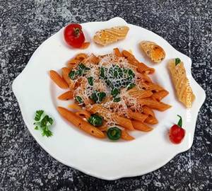 Penne pasta arrabiata