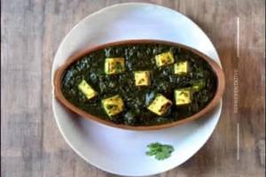 Palak paneer