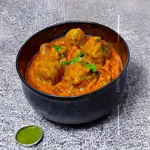 Aloo Tamatar Puri Special