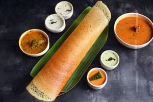 Onion Paneer Masala Dosa