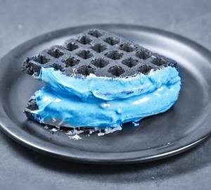 Kiki & Cream Oreo Crunch