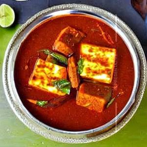 Paneer Peshwari Gravy