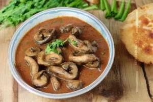 Chilly mushroom gravy