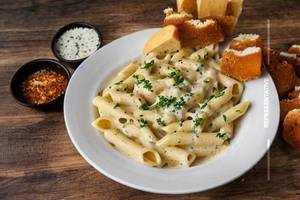 Penne Alfredo Sauce