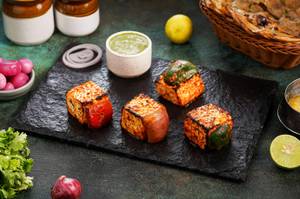 Paneer Tikka [4 Pcs]