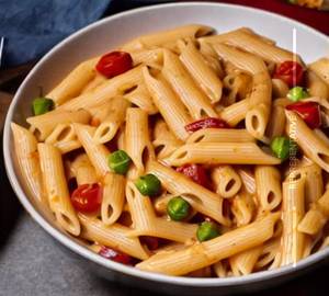 Mixed sauce pasta