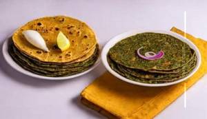 Sarson Ka Saag Makke Ki Roti