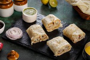 Chicken Seekh Roll [2 Pcs]