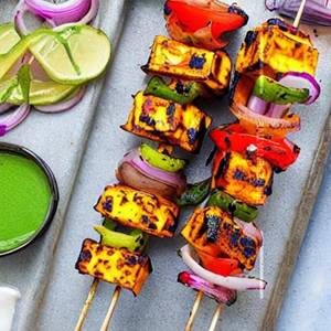 Lasooni Paneer Tikka