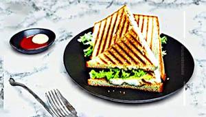 Paneer grilled sandwich