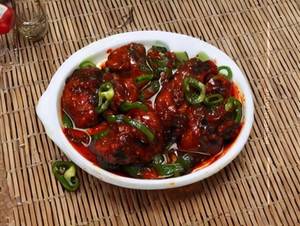 Boneless Hot Pepper Chicken