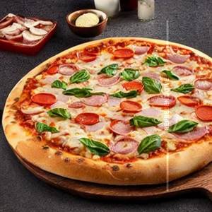 Classic italian pizza  regula 7