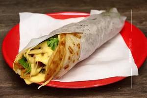 Schezwan cheese frankie