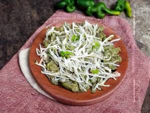 Chicken Green Chilli Dry