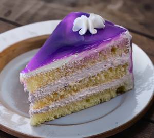Black Currant Pastry