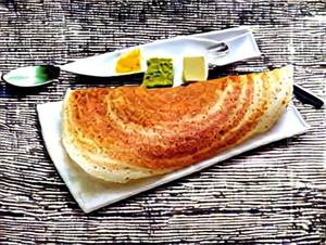 Rawa Schezwan Paneer Cheese Masala Dosa