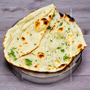 Butter Lasooni Naan