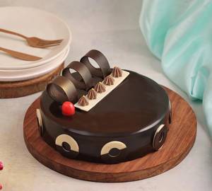 Chocolate Ganache Cake 