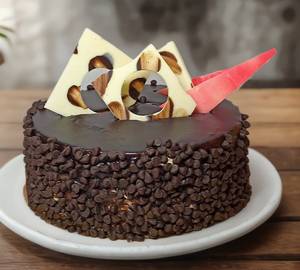 Over Loaded Choco Chips Cake